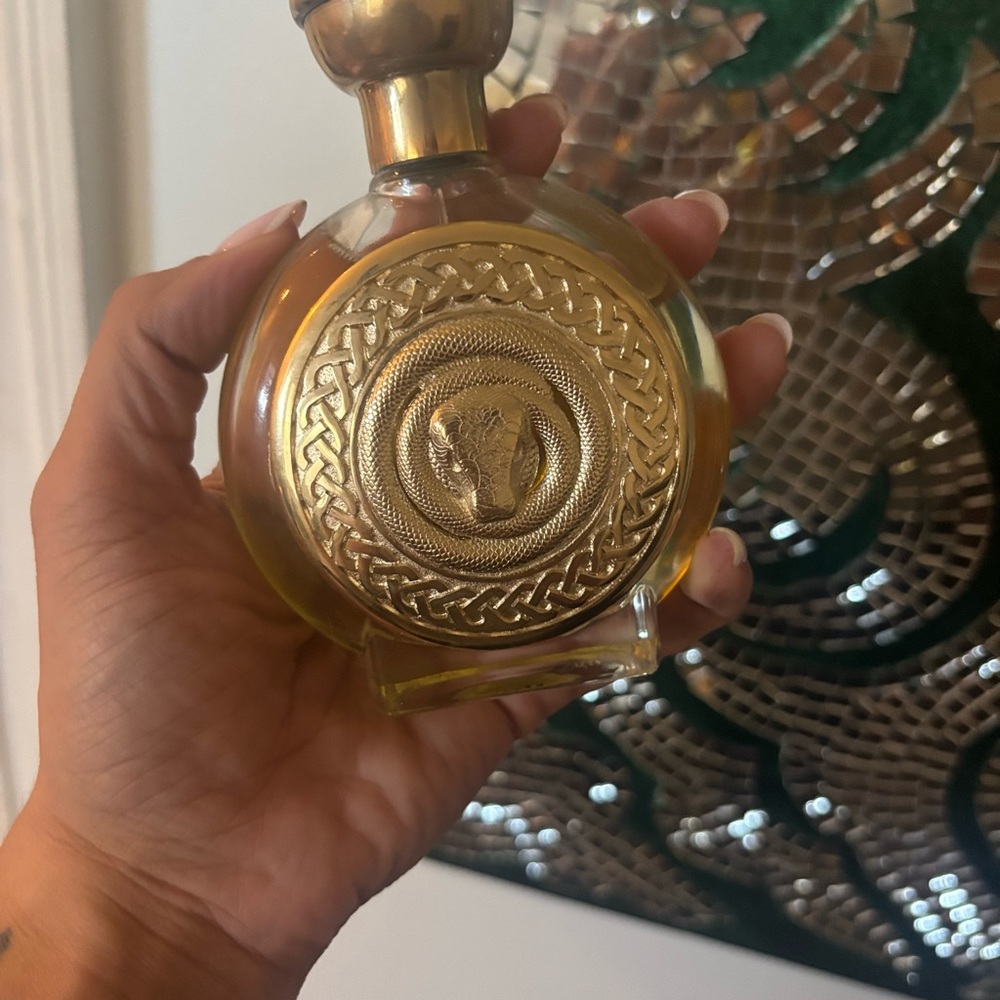 Boadicea the victorious opal Embossed Design